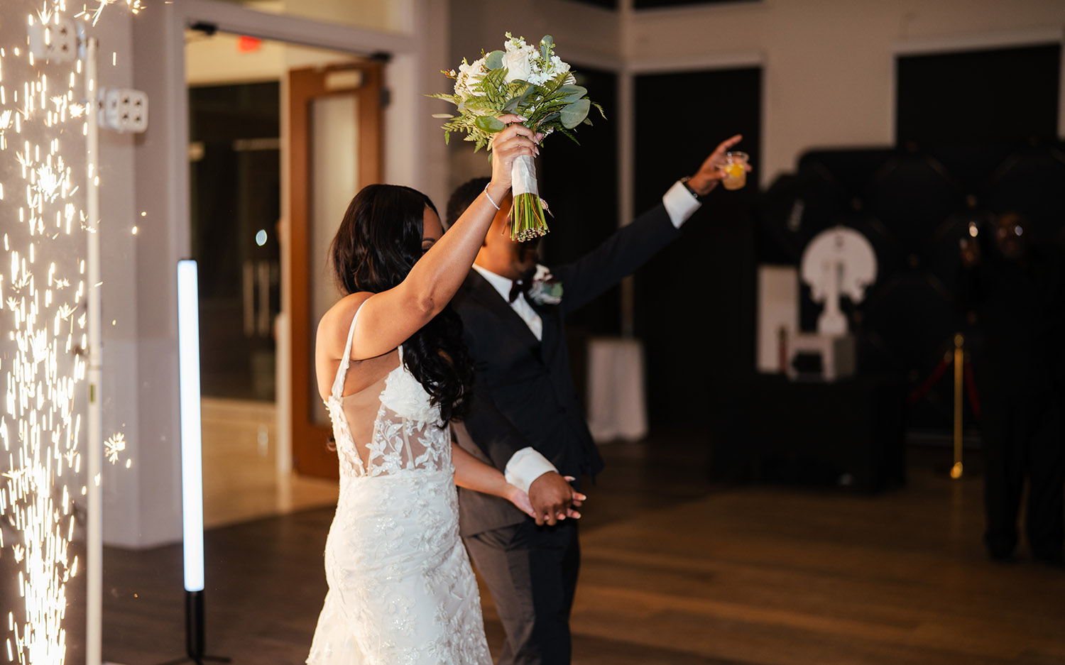 modern-chic-wedding-photography-colby-falls-wedgewood-weddings-arizona4 modern chic wedding photography colby falls wedgewood weddings arizona4 - Scottsdale SEO & Web Design | Bemo Design