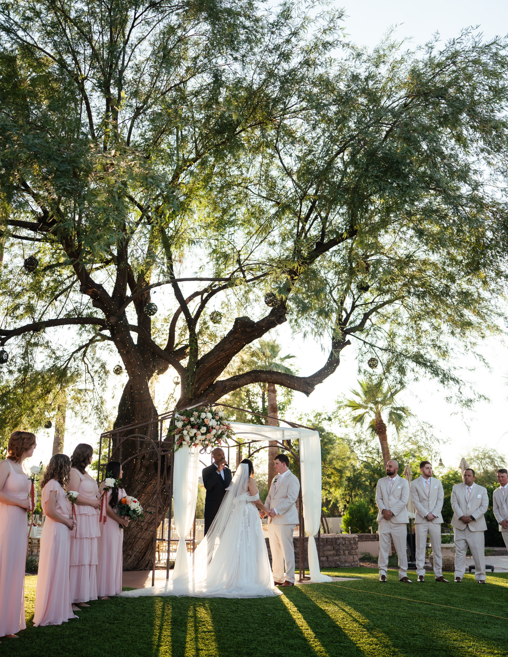 romantic-garden-estate-wedding-photography-arizona23 romantic garden estate wedding photography arizona23 - Scottsdale SEO & Web Design | Bemo Design